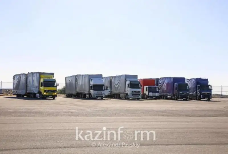 Júk tasymalyndaǵy qazaqstandyq kólikterdiń úlesi 30% ǵana - mınıstrlik