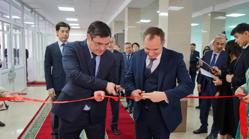 Oralda Ýfa memlekettik munaı tehnıkalyq ýnıversıtetiniń ókildigi ashyldy