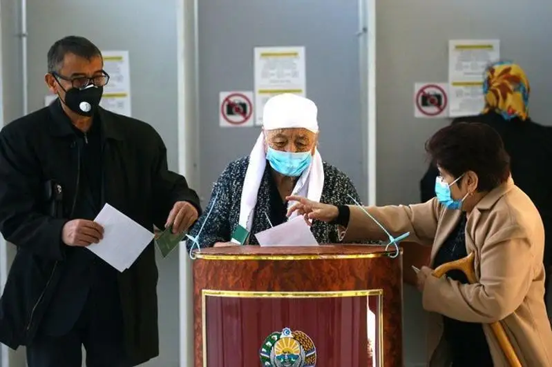 وزبەكستانداعى سايلاۋ: 71,8 پروتسەنت سايلاۋشى داۋىس بەردى