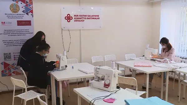 ەلوردادا 14 جاستاعى وقۋشى قىز تىگىن كۋرسىن اشتى