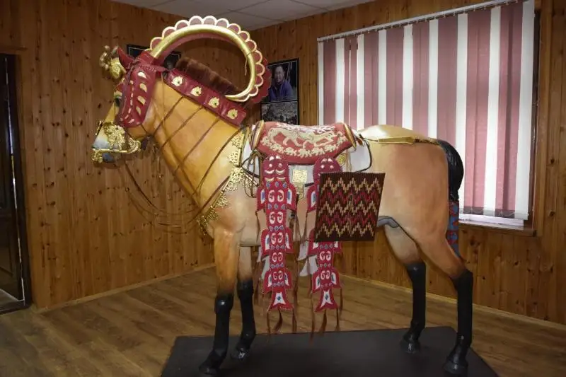 بەرەل جادىگەرلەرى ۇلى بريتانيادا تانىستىرىلادى