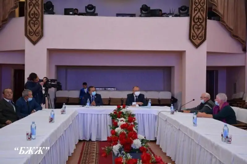 بوتاقارا كەنتىنە 120 جىل تولدى جانه بۇل اتاۋى قالاي قويىلعانى ايتىلدى - فوتو