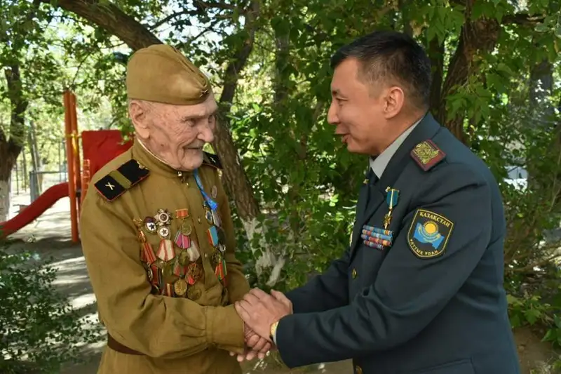 Стражи правопорядка начали тур по городам Казахстана