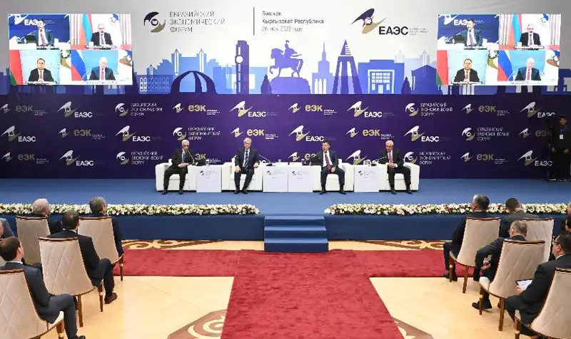 Мега-проект «Большая Евразия» заслуживает детального изучения - Касым-Жомарт Токаев