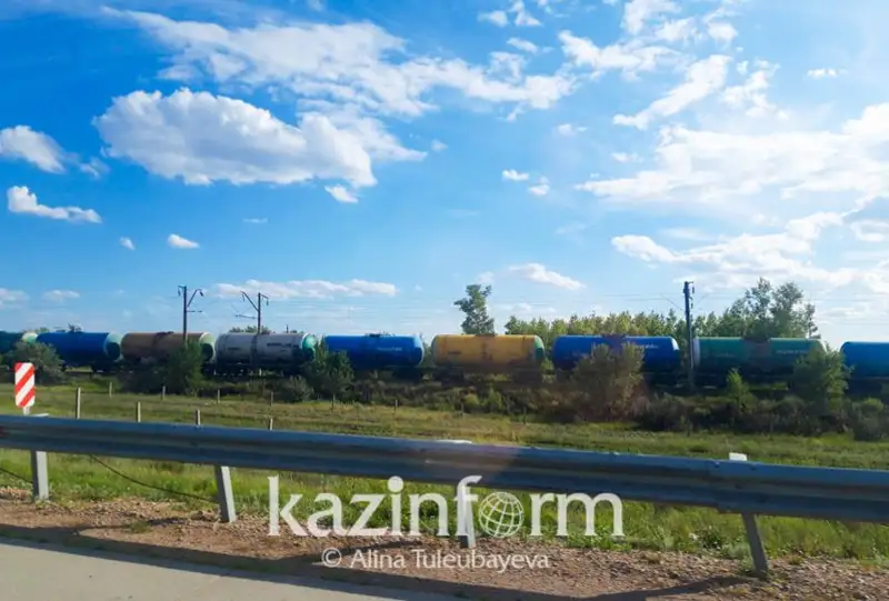 Незаконно продавшие около 8 тонн мазута два казахстанских предпринимателя осуждены