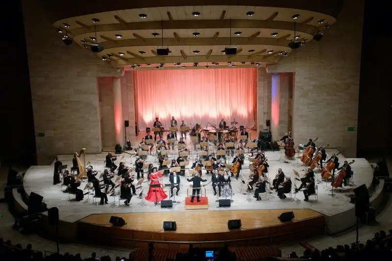 تۇركيادا تۇركى تىلدەس ەلدەر تاۋەلسىزدىگىنىڭ 30 جىلدىعىنا ارنالعان كونسەرت ءوتتى