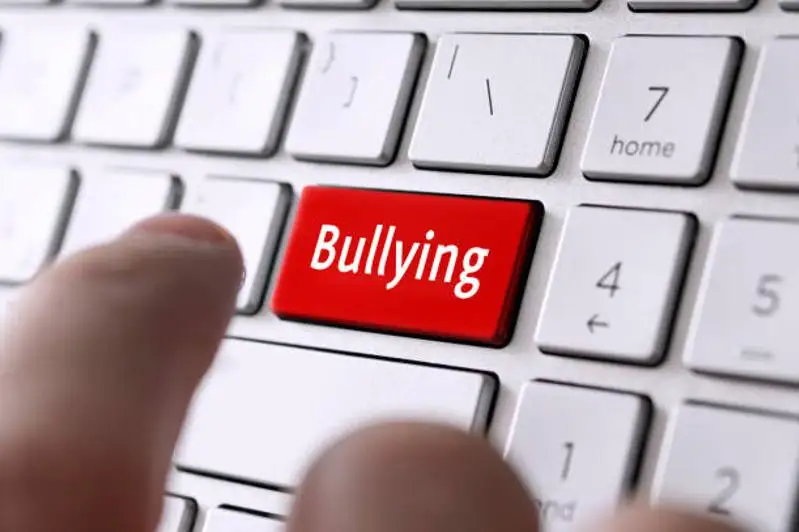 Мониторинг МИОР фиксирует новые суицидальные группы в социальных сетях, направленные на подростков