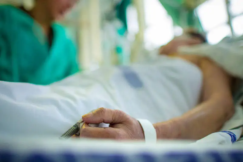 نۇر-سۇلتاندا COVID-19 جۇقتىرعان ءبىر ناۋقاستىڭ جاعدايى اۋىر