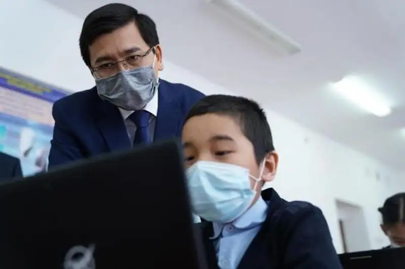 Асхат Аймагамбетов обсудил с педагогами Акмолинской области обновление образовательных программ