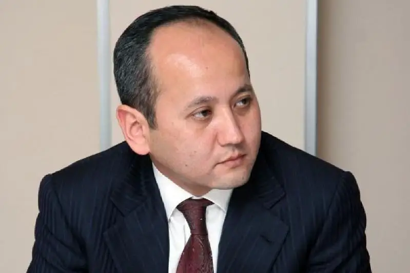 ماسكەۋدەگى ءابىليازوۆ سوتى: «ب ت ا بانكىنەن» قارجىنى جىمقىرۋ سحەماسى ايتىلدى