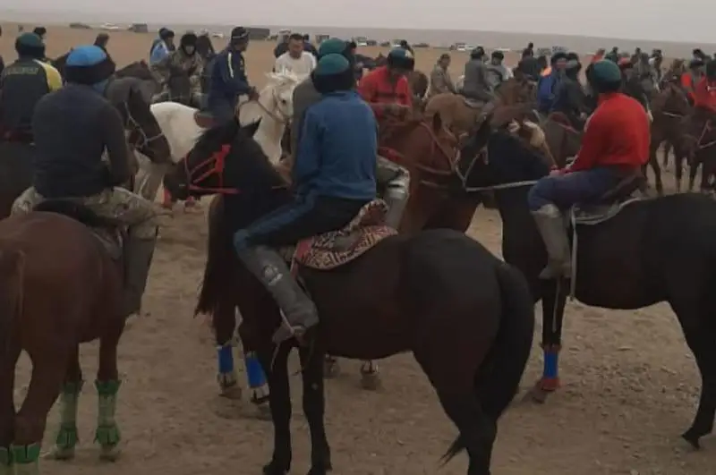بايدىبەكتە اۋىل تۇرعىنى كوكپار وتكىزىپ، وعان 100 گە تارتا ادام قاتىسقان