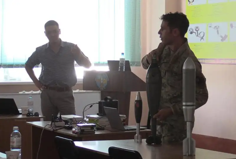 Курс по гуманитарному разминированию организован в Алматинской области