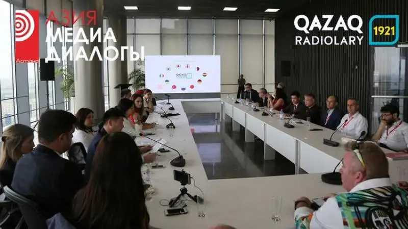 Түркиялық өнерпаздар Қазақ радиосында жанды дауыста ән шырқады