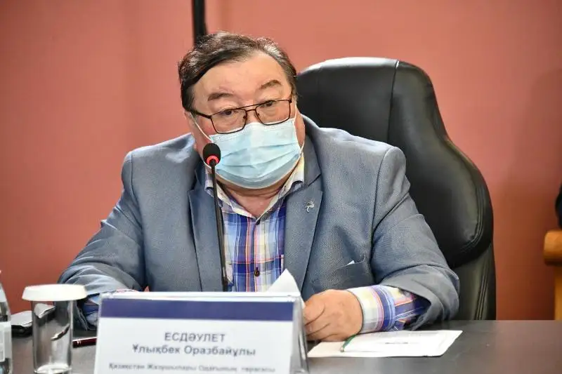 ۇلىقبەك ەسداۋلەت: نۇر-سۇلتان - اقىن مەن جازۋشىلاردى ءوزىنىڭ شىعارماشىلىق كەلبەتىمەن شابىتتاندىرادى