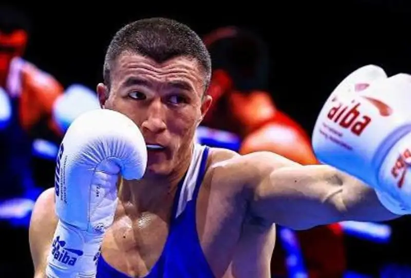 Чемпион Казахстана будет биться за «золото» ЧА-2022 по боксу