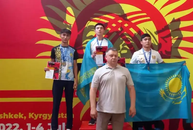Bolashaq ofıtser gir sportynan álem chempıony atandy