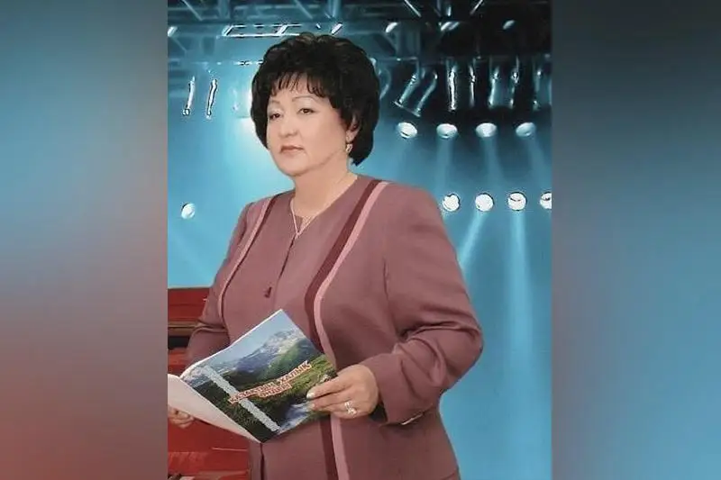 پەتروپاۆلدىق وقىتۋشى وكسۆورد ۋنيۆەرسيتەتىنىڭ قۇرمەتتى پروفەسسورى اتاندى