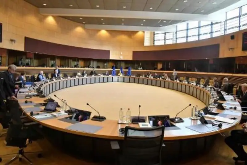 Лидеры стран ЕС намерены предоставить Украине статус кандидата на вступление