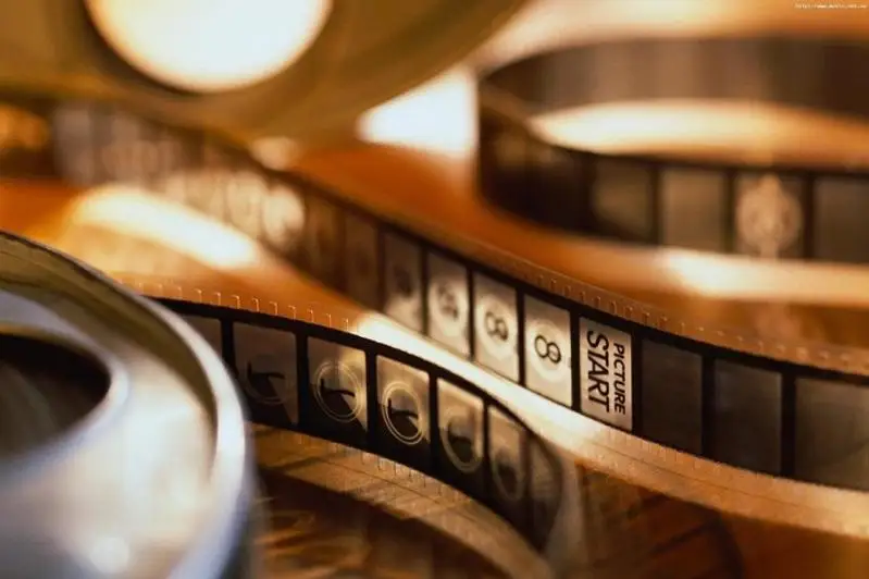 مينيستر بيىل قانشا وتاندىق تەلەحيكايا ەفيرگە شىعاتىنىن ايتتى