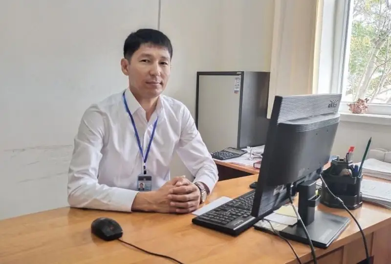 Лучшего работника Центра оказания услуг выбрали в Казахстане