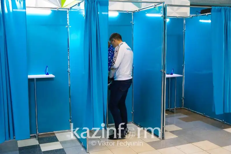 Около 30% избирателей проголосовали на референдуме в Атырауской области