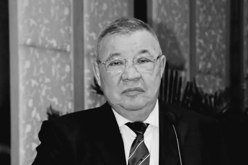قايرات تۇرلىحانوۆ دۇنيەدەن وزدى