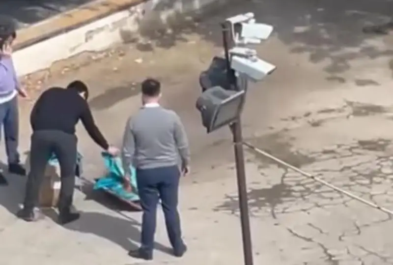 Aqtóbede týdy órtegen memlekettik mekeme qyzmetkerleri túsinik berdi