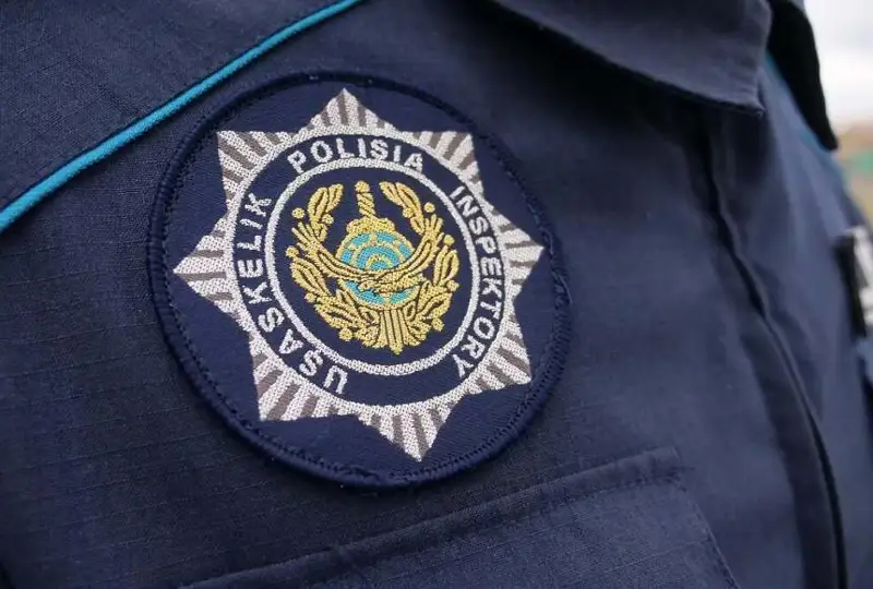 12 человек эвакуировали при пожаре участковые в Мангистауской области