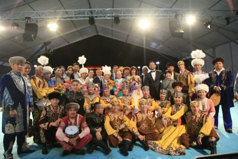 Оңтүстік Қазақстанның өнерпаздары Түркияда өнер көрсетуде