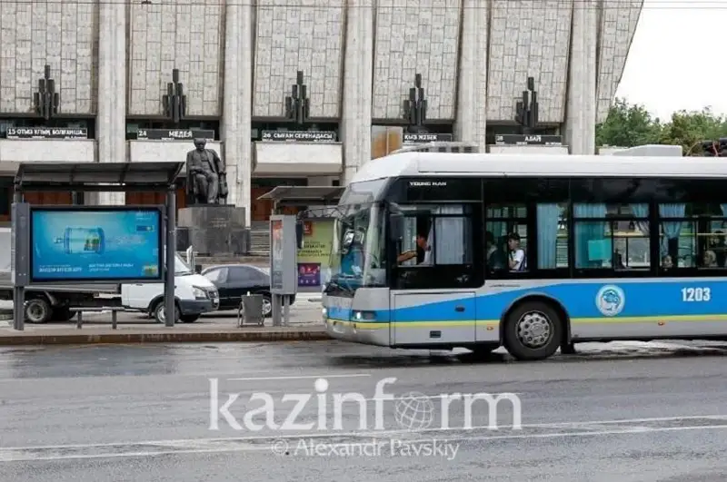 Almatyda 50 jańa trolleıbýs satyp alynady