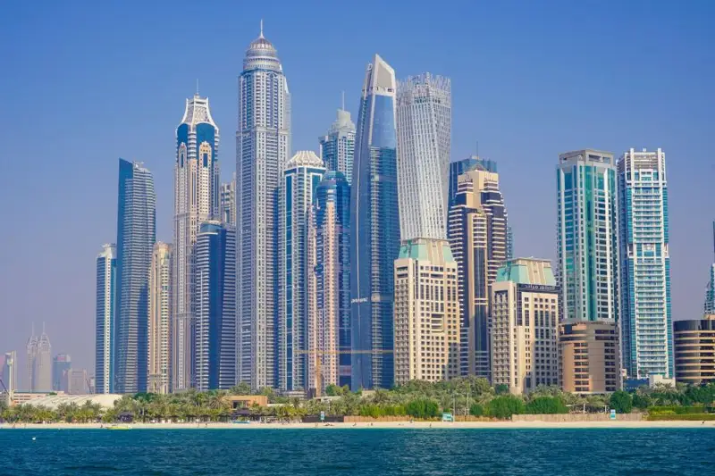 الەمدەگى ەڭ ادەمى 50 قالا