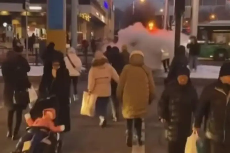 الماتىدا ءورت ءسوندىرۋ قۇرالىمەن جۇرتتى شوشىتقان بلوگەر قاماۋعا الىندى - ۆيدەو