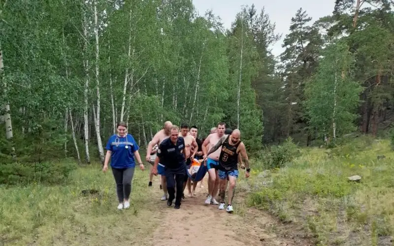 Трех тонущих девушек спасли в Бурабае