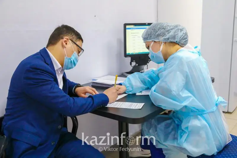 نۇر-سۇلتاندا ۆاكسينا العاندار اراسىندا 20 iPhone ويناتىلادى