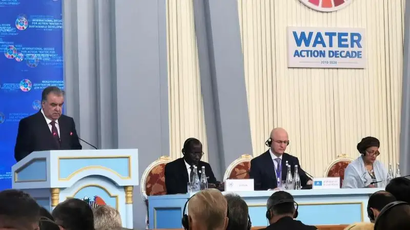 Казахстан участвует в Международной конференции по водным вопросам в Душанбе