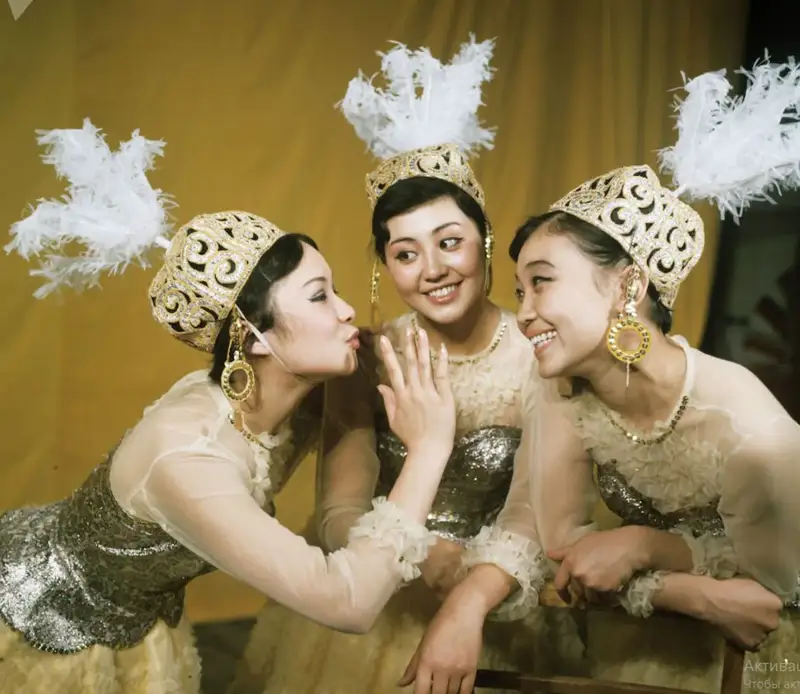 وسىدان 50 جىل بۇرىن قۇرىلعان «گۇلدەر» انسامبلى جايلى نە بىلەمىز؟