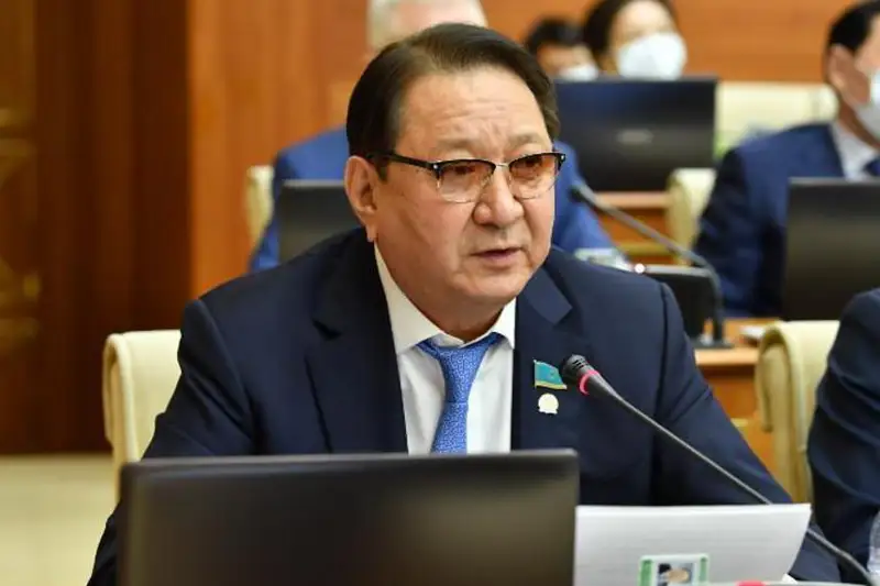 Кредитование бизнеса сократилось до критически низкого уровня - мажилисмен