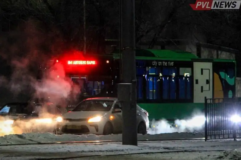 Pavlodar oblysynda 70-ten astam avtobýs júrgizýshisi rýlde otyryp, fılmder kórgen