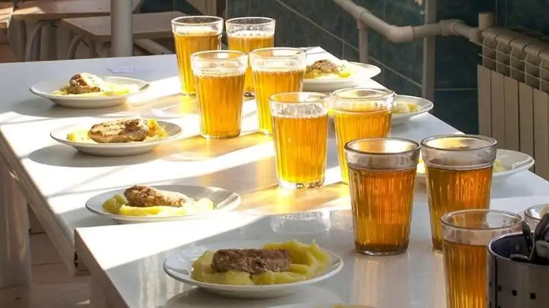 ءبىلىم بەرۋ مەكەمەلەرىندە تاماقتانۋدى ۇيىمداستىرۋ ەرەجەسىنە وزگەرتۋ ەنگىزدى