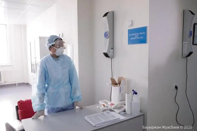 پرەزيدەنت كوروناۆيرۋسپەن كۇرەسىپ جاتقاندارعا سىياقى بەرۋدى تاپسىردى