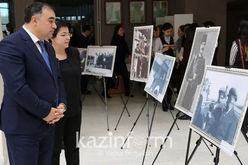 Астанада Түркияның тұңғыш президенті Ататүрікке арналған фотокөрме ашылды