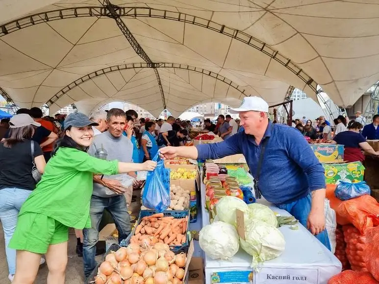Низкие цены и хорошее качество – астанчане оценили сельхозпродукцию жамбылских аграриев