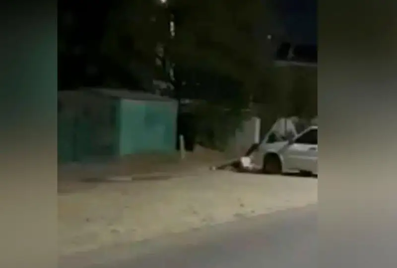 Kelinshegin kólikke uryp otyrǵyzǵan shymkenttiktiń áreketi kópshiliktiń ashýyn týǵyzdy