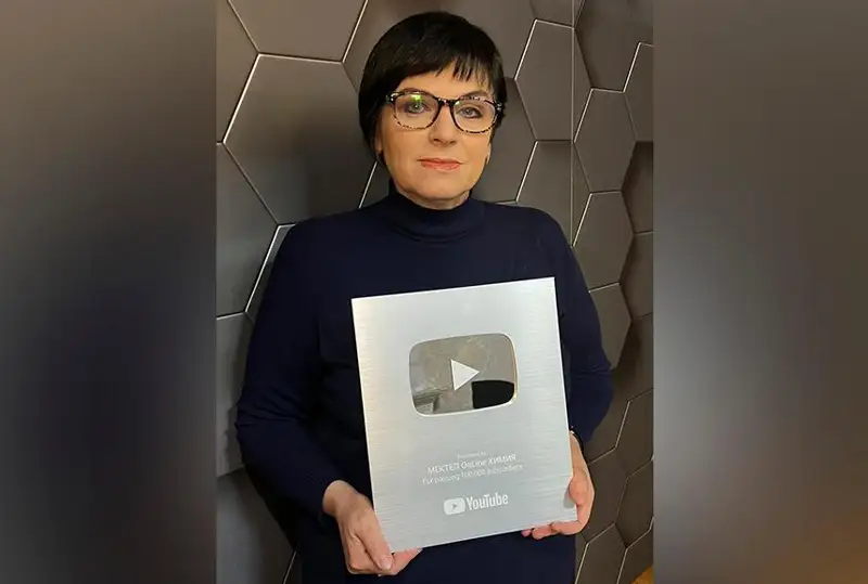 Вторую серебряную кнопку от YouTube получил проект Мектеп OnLine