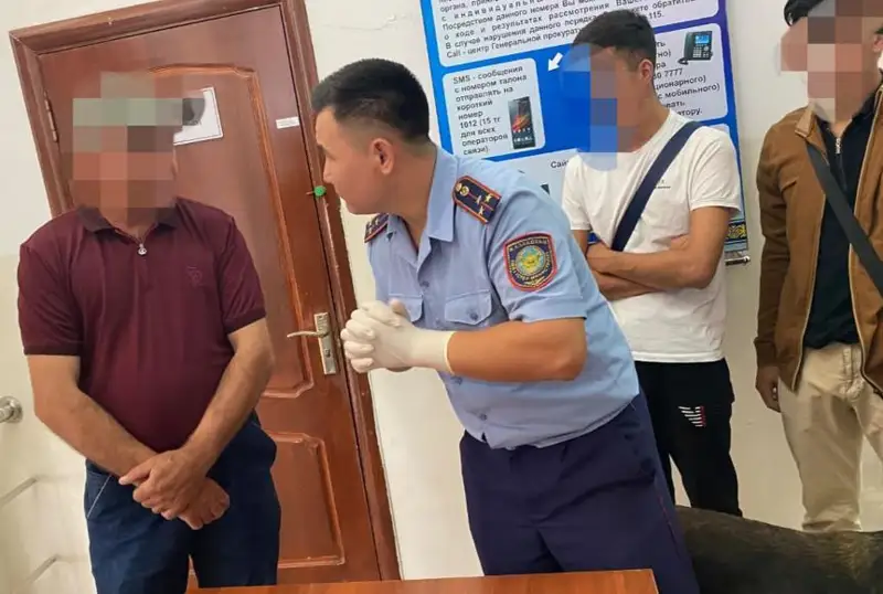 Иностранец пытался пересечь госграницу с наркотиками
