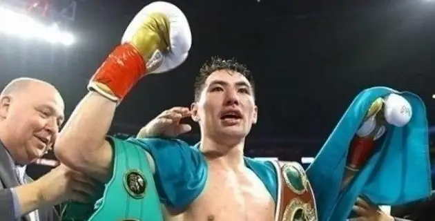 جانىبەك ءالىمحان ۇلى مەن قامشىبەك قوڭقابايەۆ ءبىر بوكس كەشىندە شارشى الاڭعا شىعادى