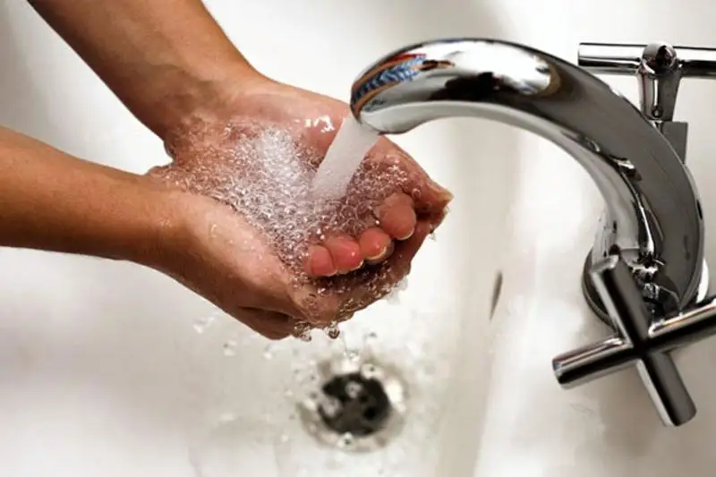 Временно отключат холодную воду в двух районах Алматы