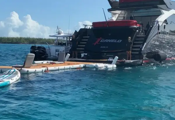 الۆارەس 60 ميلليون دوللار تۇراتىن ياحتاسىن كورسەتتى