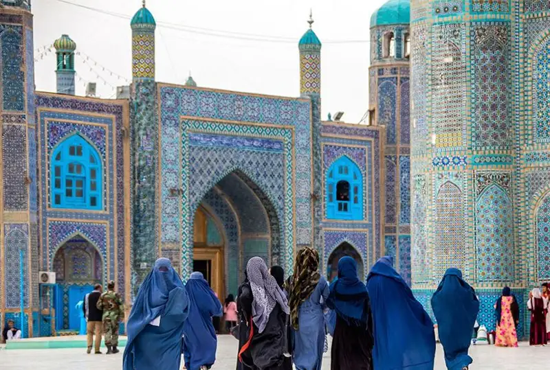 Полиция афганской провинции Балх набирает 1800 женщин-офицеров