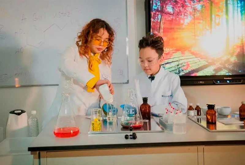 Свыше 20 тыс. ученических мест создадут в 2022 году в Нур-Султане